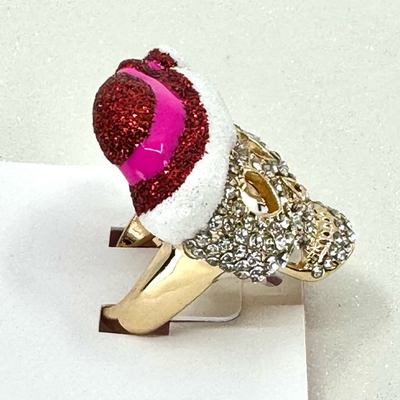 Betsey Johnson ‘Betseys Holiday’ Santa Skull Sz 7 & Earrings Set NWT! - Picture 6 of 16
